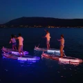 pol_pl_Deska-SUP-pompowany-paddleboard-z-oswietleniem-LED-Aqua-Marina-Glow-104-315-cm-36428_12.webp
